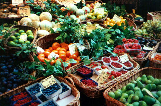 Whats in season: Spring Fruit and Veg